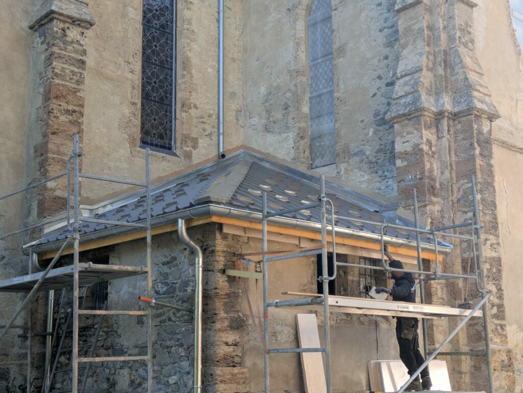 Couverture bac acier Sacristie Eglise Villar d'Arene